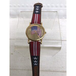 Valdawn Patriotic USA Wristwatch Vtg 90s Gold Tone Watch Flag Men’s Women’s